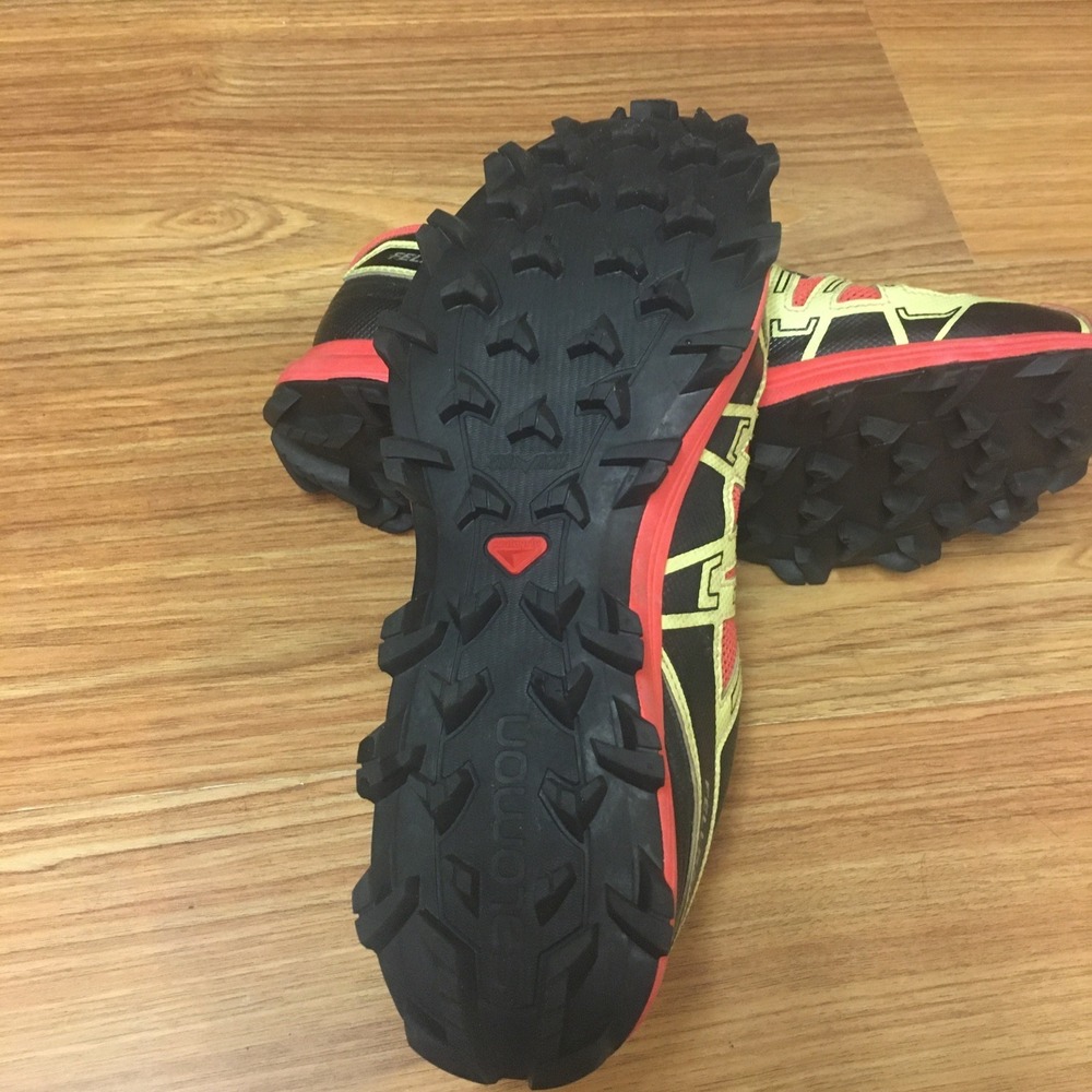 Salomon Fellraiser Black Red Hiking Trainers Gym Comfort Women's Size 8.5 - Picture 5 of 16